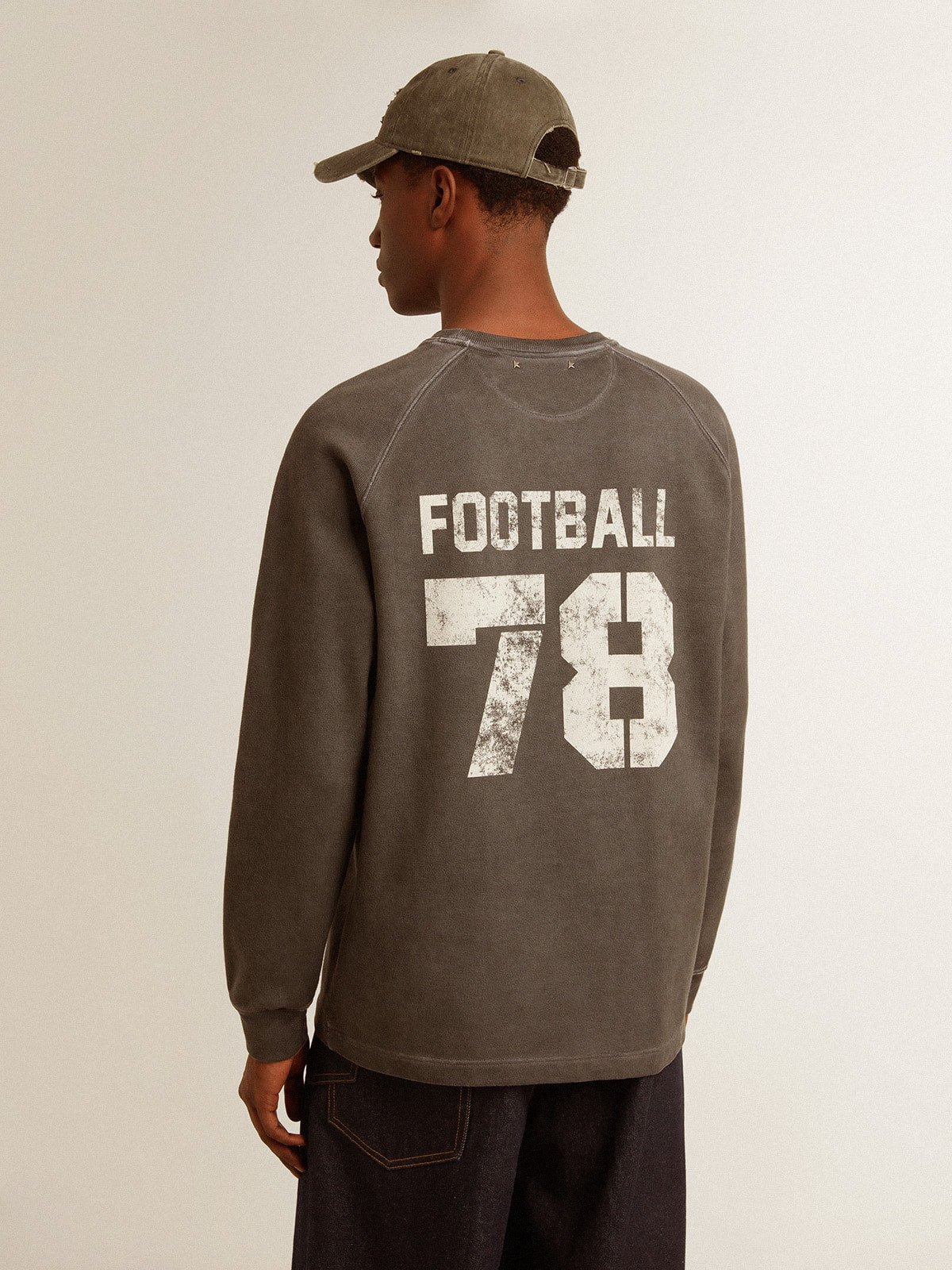 Men's crew-neck T-shirt in anthracite gray cotton with logo on the back