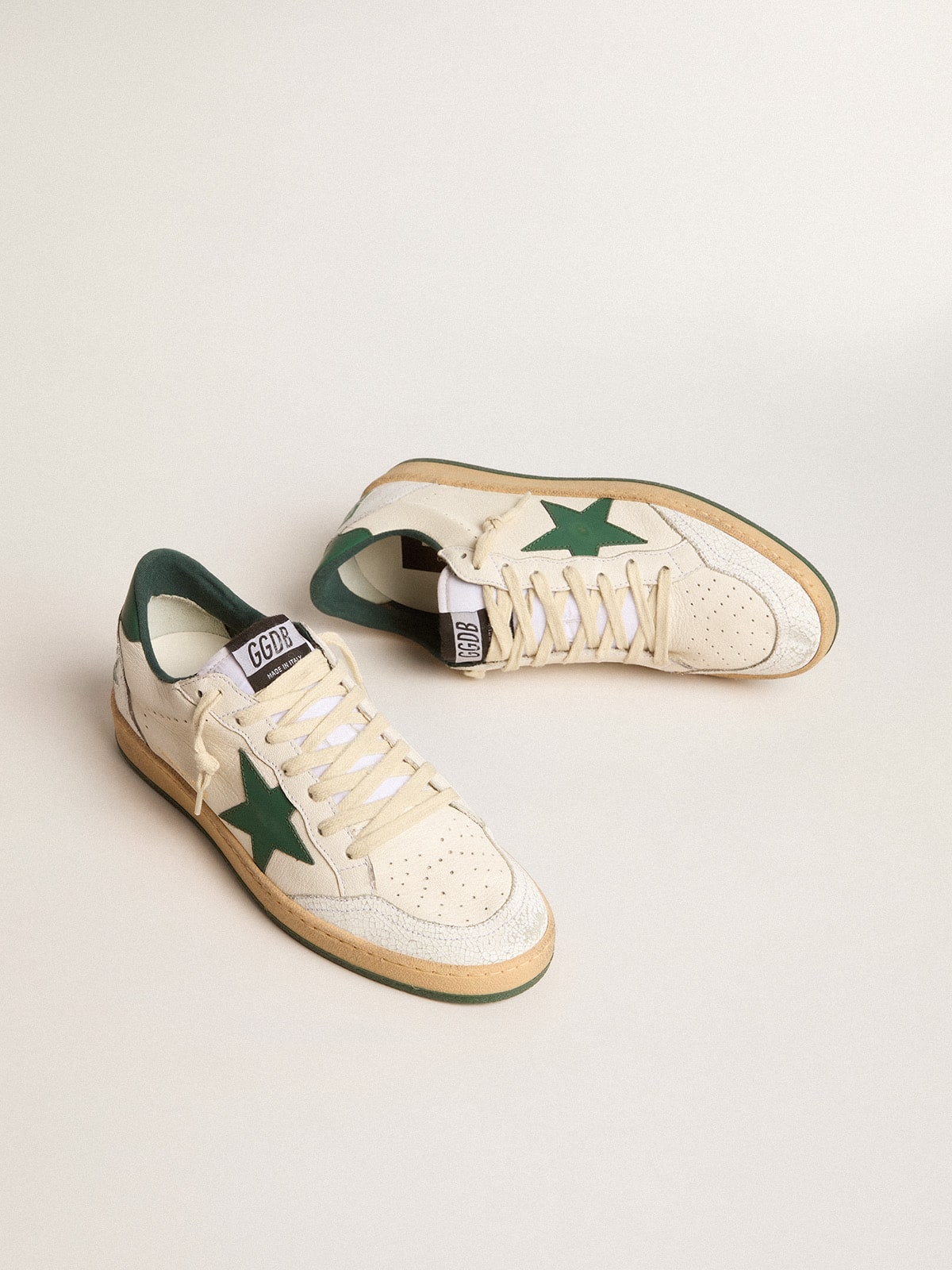Women's Ball Star Wishes in white nappa leather with green leather star and heel tab| Golden Goose