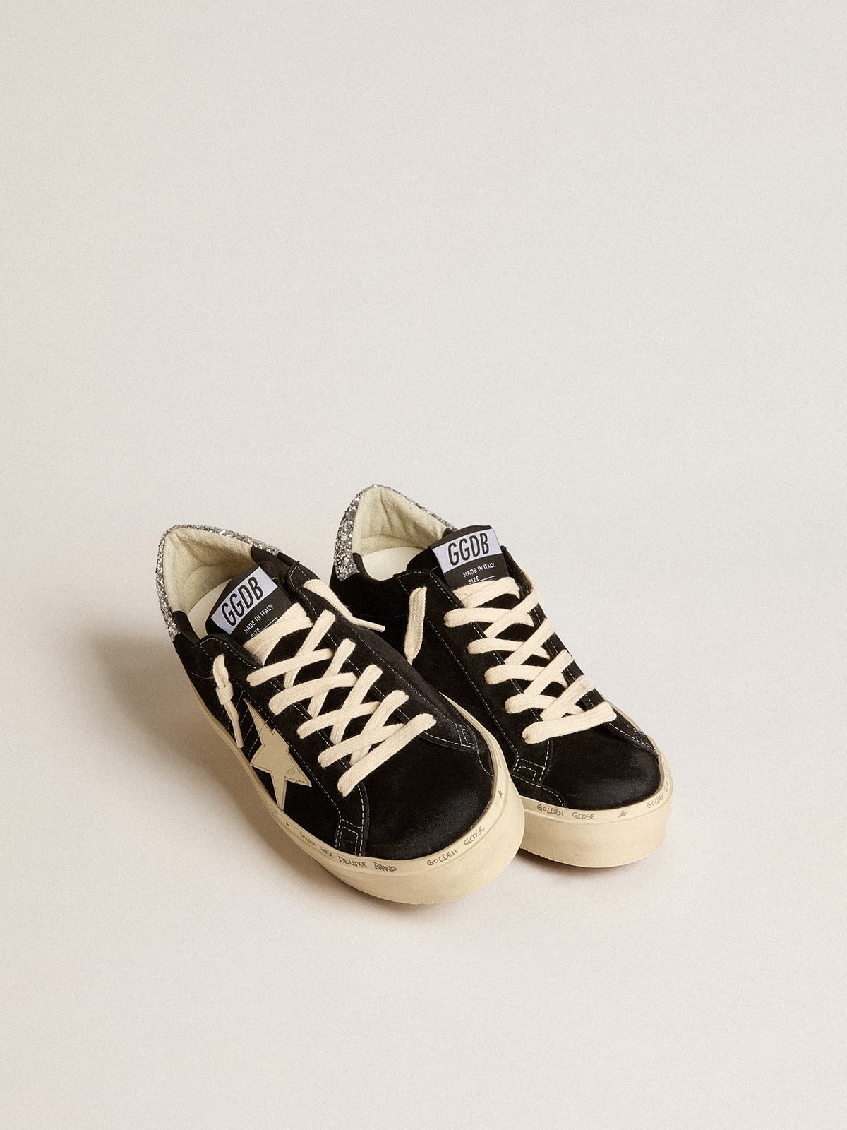 Women's Hi Star in black leather with silver glitter heel tab| Golden Goose