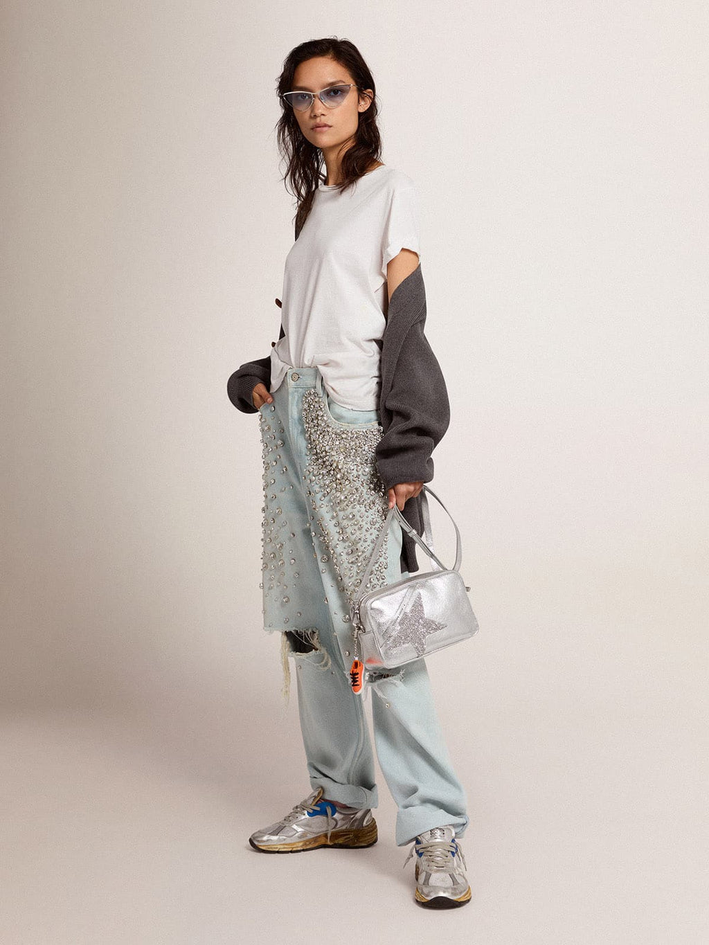 Women's white T-shirt with distressed treatment| Golden Goose