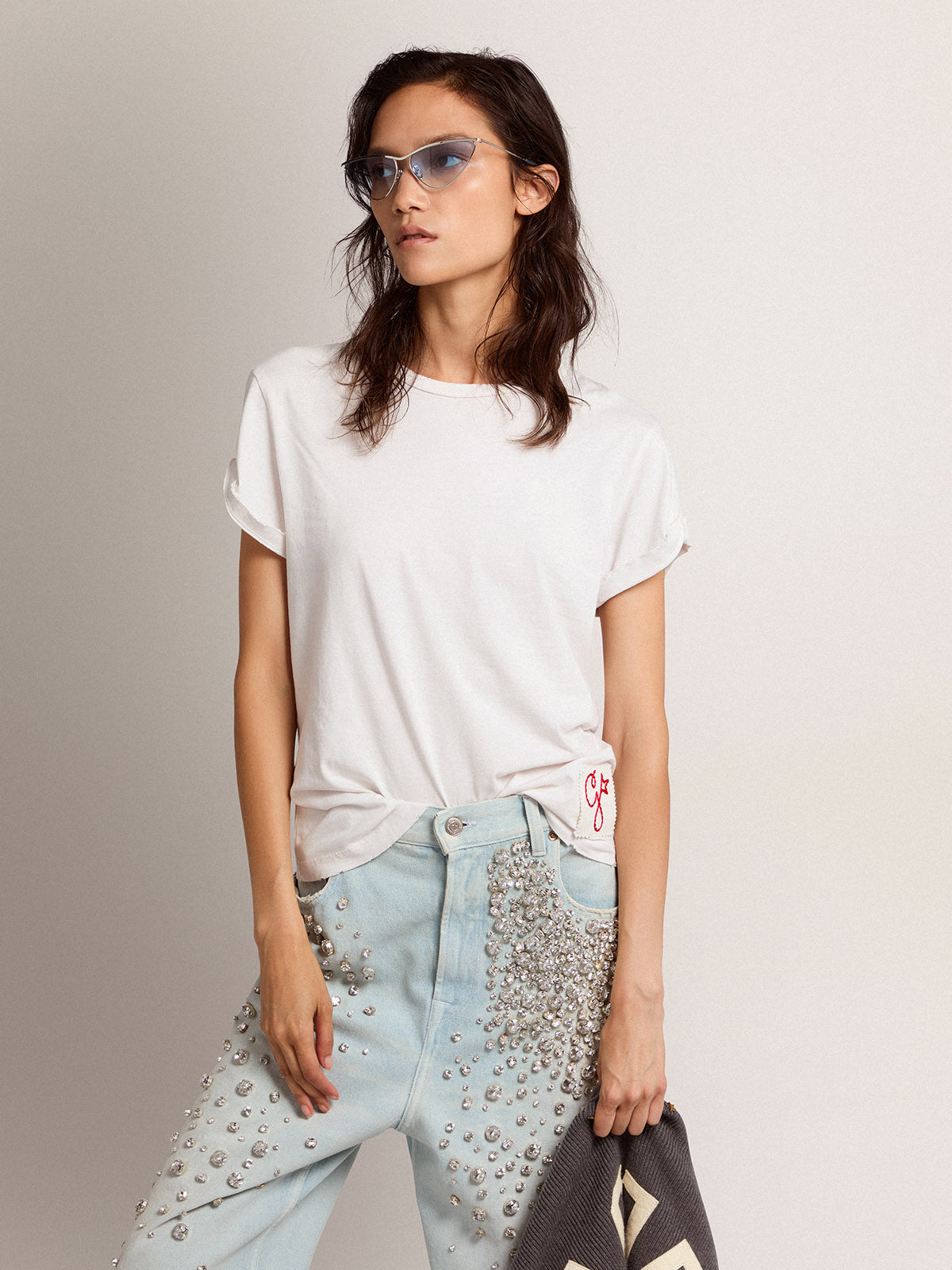 Women's white T-shirt with distressed treatment| Golden Goose