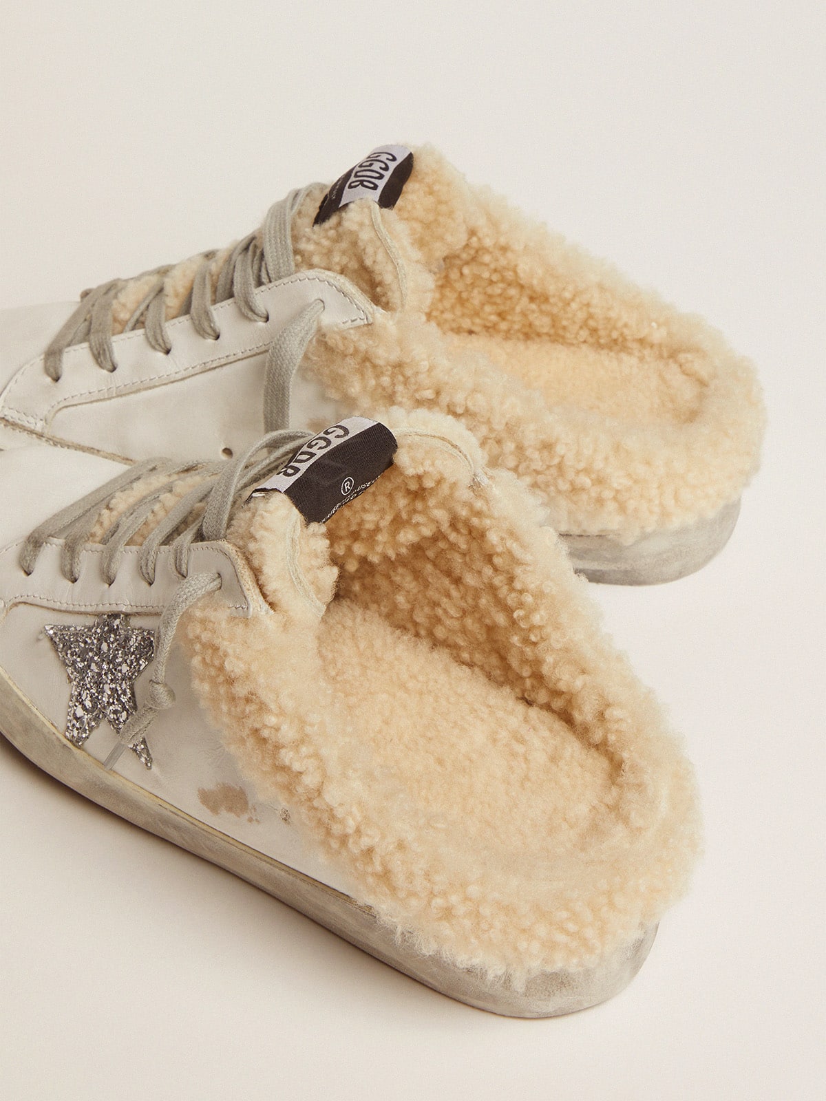 Women's Super-Star Sabot in white leather and shearling lining| Golden Goose